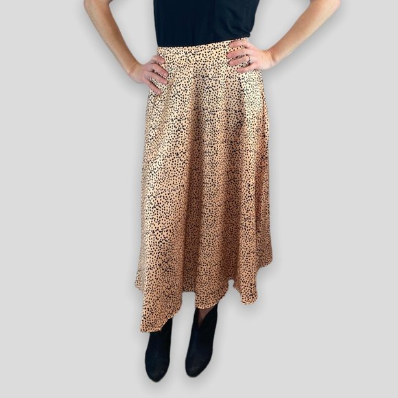Satin Leopard Print Skirt- new - Picture 2 of 2